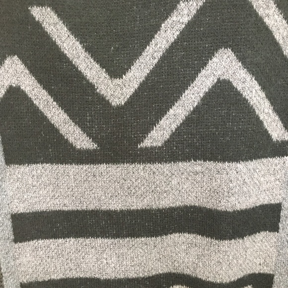 Matty M wool cape poncho - Picture 2 of 7